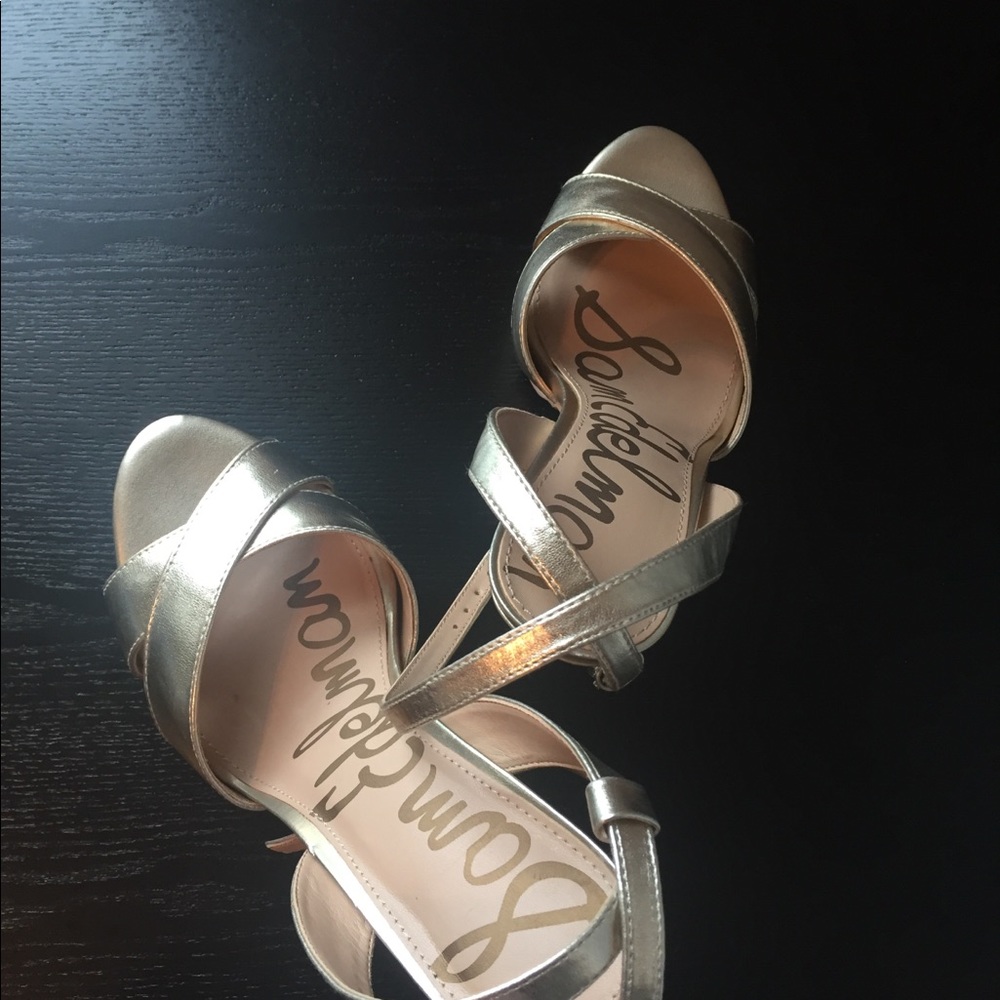 Sam Edelman golden peep toe heel NWB - Picture 5 of 9